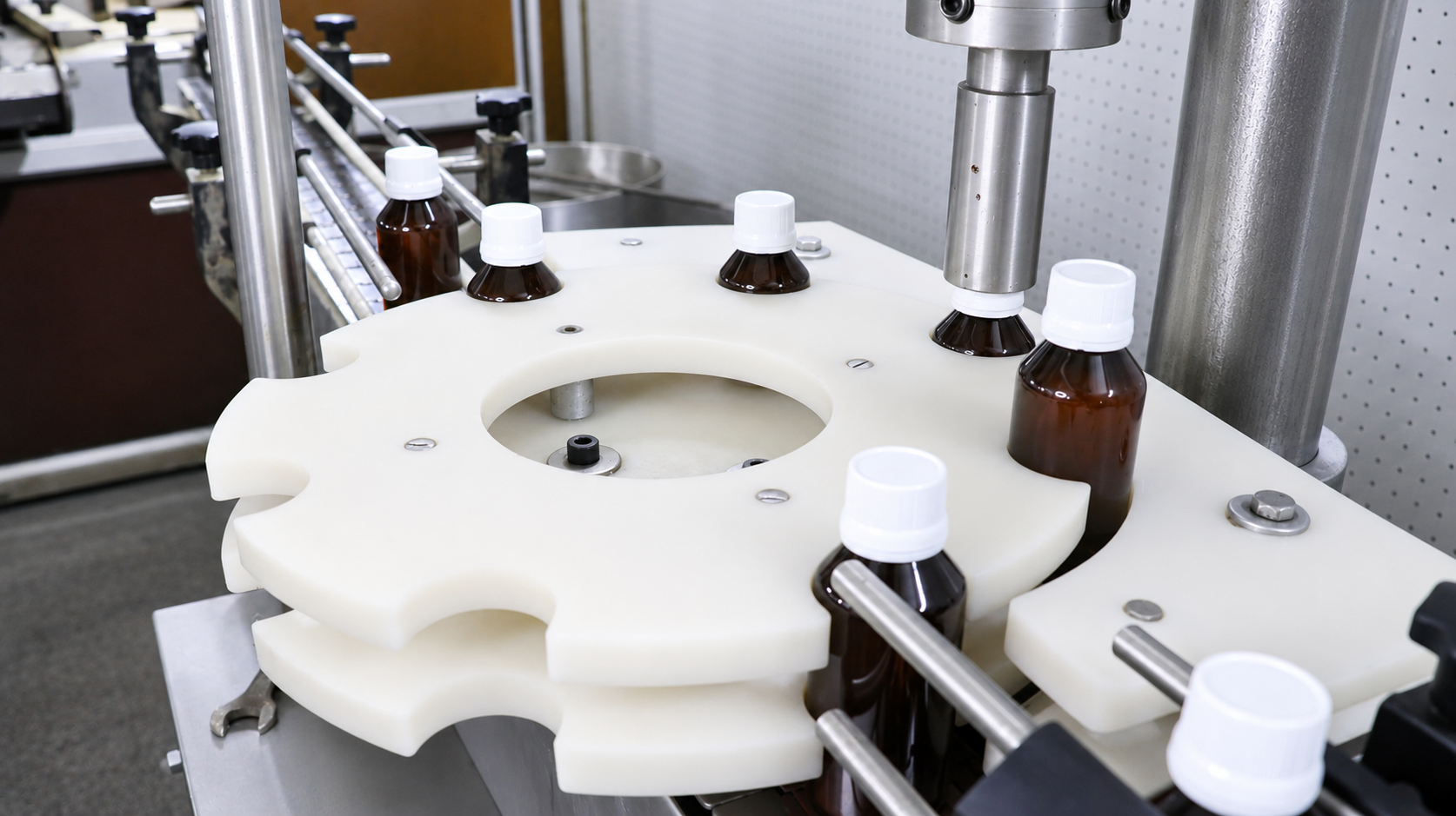 Cap sealing machine automatic